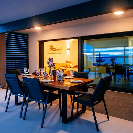 New Budinski 1st Row & Pool * Povljana